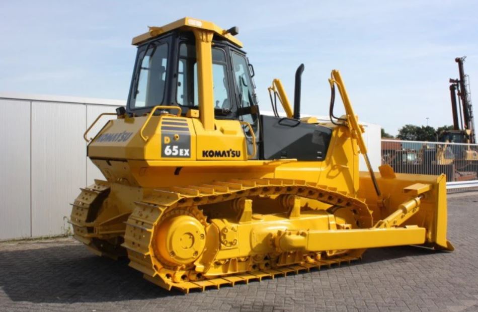 Giới Thiệu Xe Ủi Komatsu D65PX-15EO